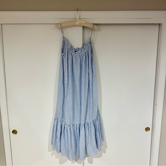 J. Crew Dresses & Skirts - J. Crew Women’s Ruffle Beach Dress in Blue Stripe Airy Gaze (Size L/XL)